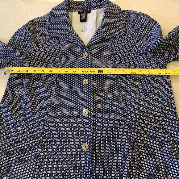 Attyre New York Blue & White Lightweight Button Up Jacket Size Large 3/4 Sleeves - Picture 3 of 6